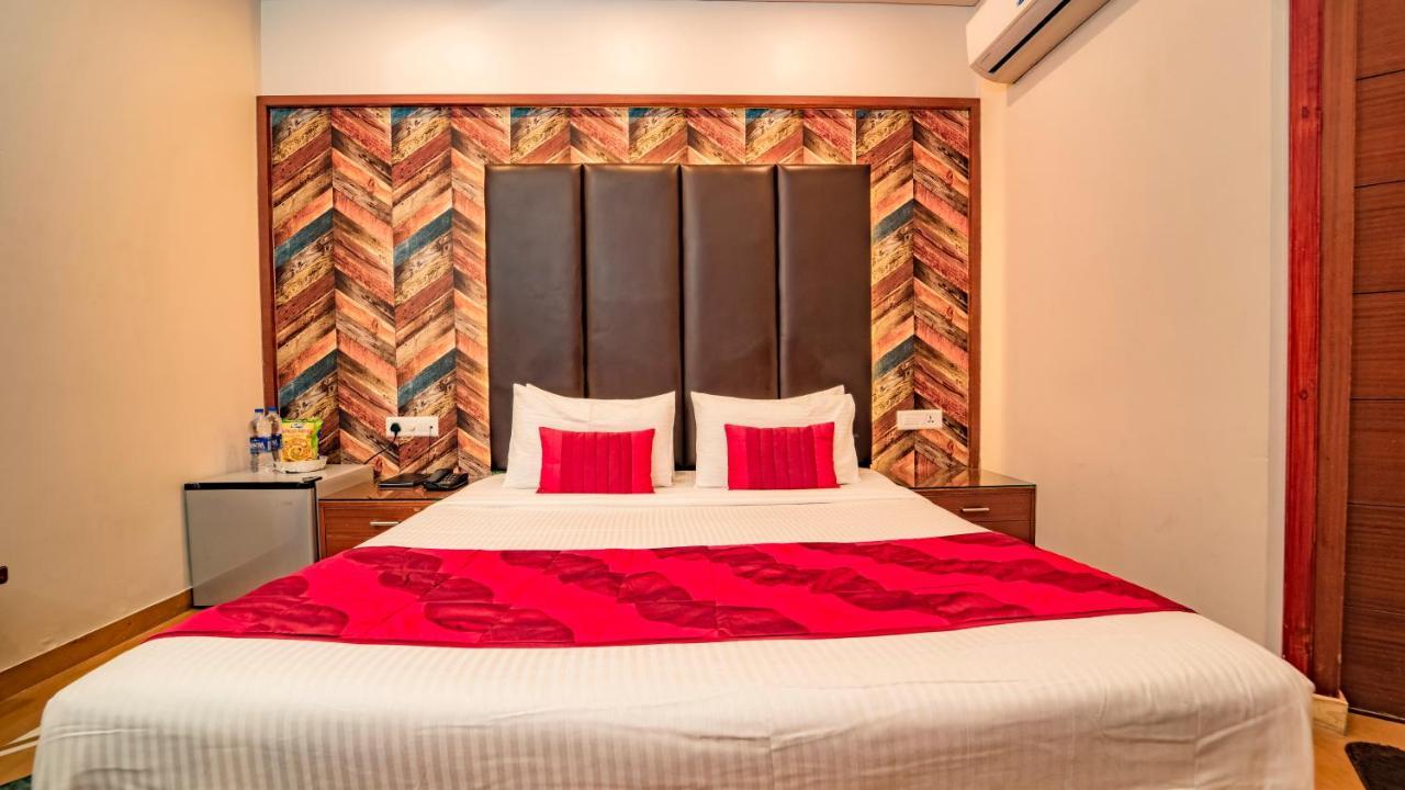 Uddhav Vilas A Family Hotel Ουνταϊπούρ Εξωτερικό φωτογραφία