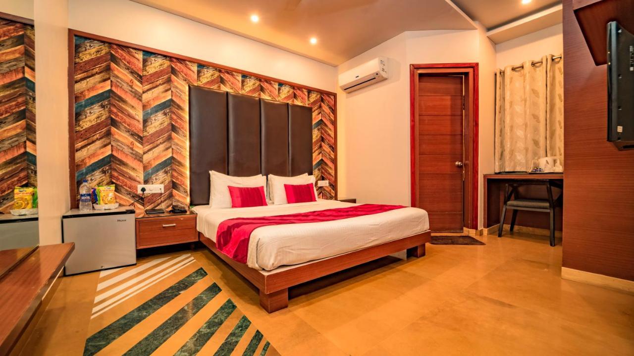 Uddhav Vilas A Family Hotel Ουνταϊπούρ Εξωτερικό φωτογραφία